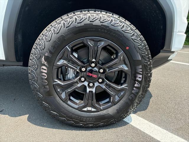new 2025 GMC Canyon car
