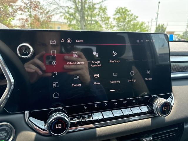 new 2025 GMC Canyon car