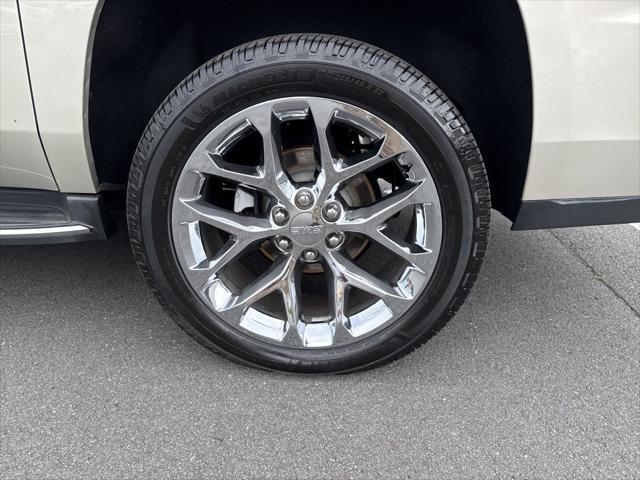 used 2016 GMC Yukon XL car, priced at $21,999