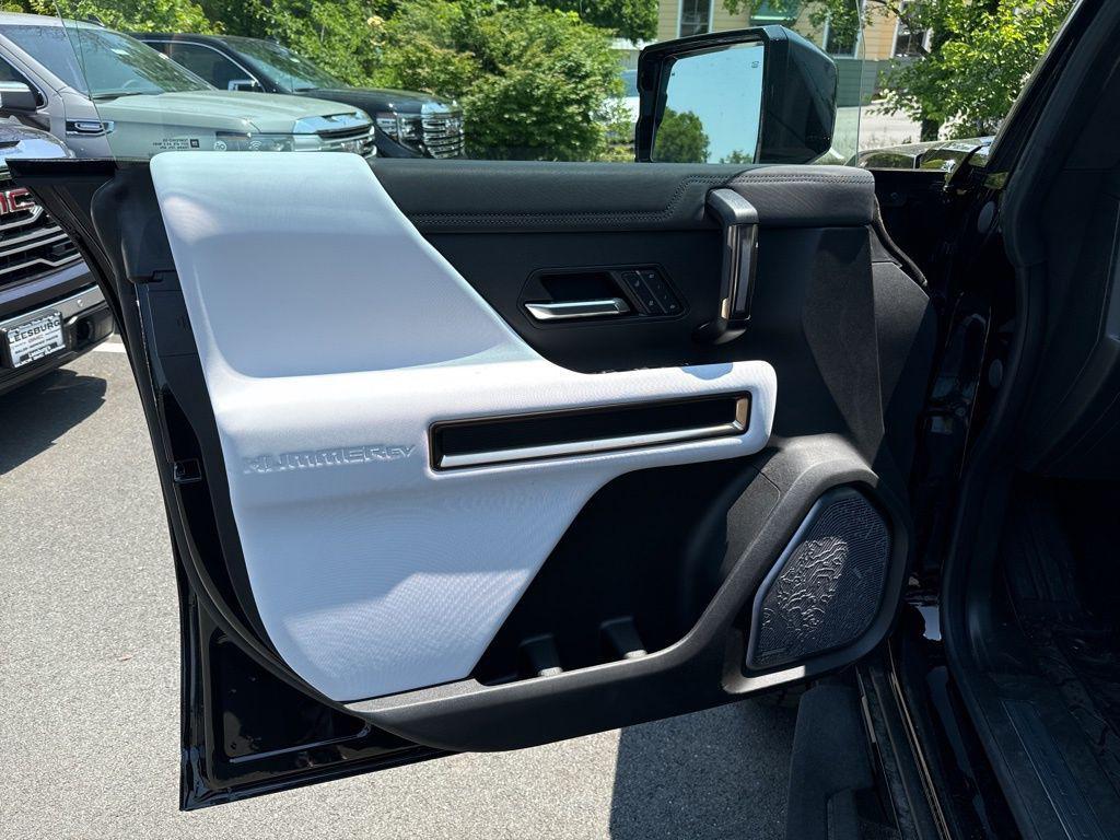 new 2025 GMC HUMMER EV Pickup car, priced at $90,210