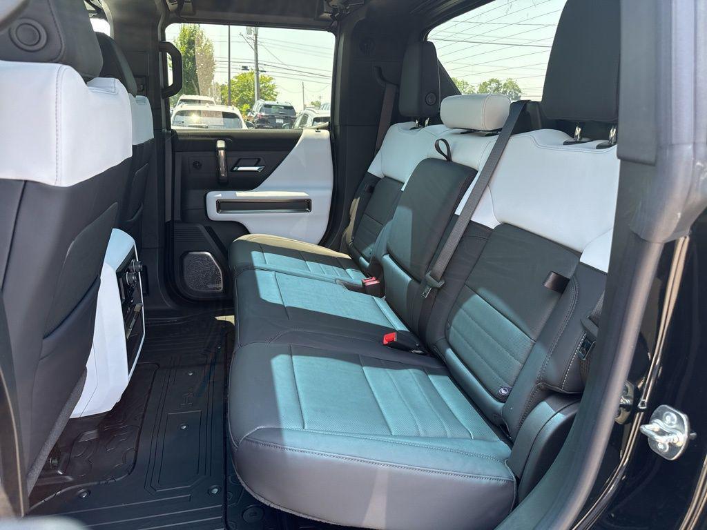 new 2025 GMC HUMMER EV Pickup car, priced at $90,210