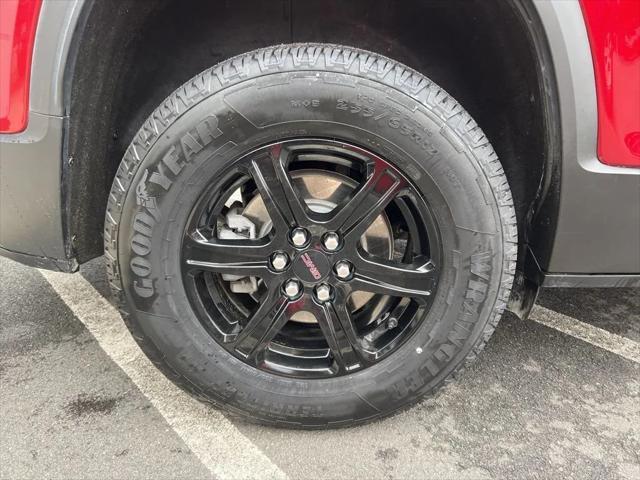 used 2022 GMC Acadia car, priced at $27,041