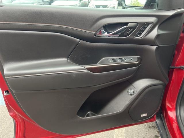 used 2022 GMC Acadia car, priced at $28,950