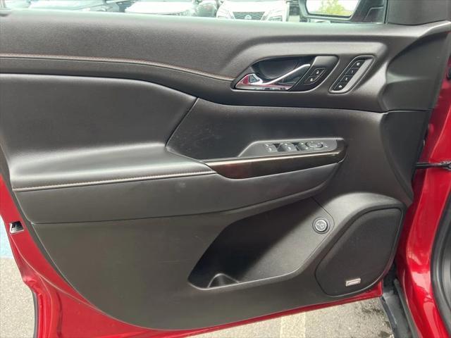 used 2022 GMC Acadia car, priced at $27,041