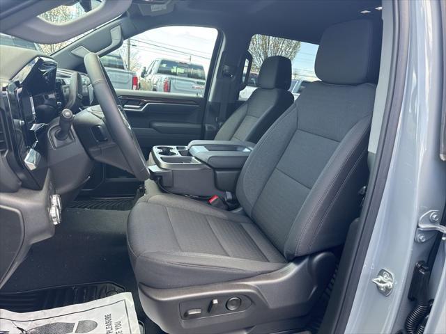 new 2025 GMC Sierra 1500 car, priced at $56,000