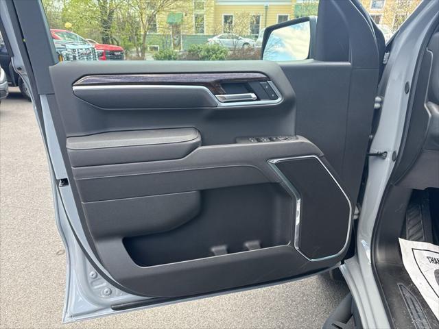 new 2025 GMC Sierra 1500 car, priced at $56,000