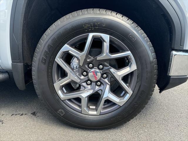 new 2025 GMC Sierra 1500 car, priced at $56,000
