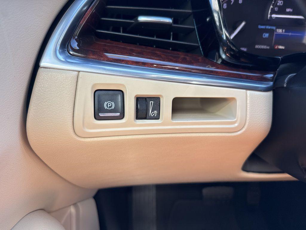 used 2018 Cadillac XT5 car, priced at $18,301