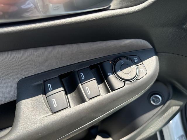 new 2025 Buick Envista car