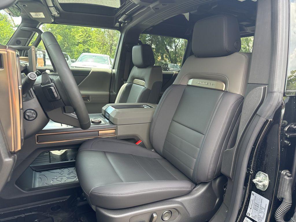 new 2025 GMC HUMMER EV Pickup car, priced at $88,189