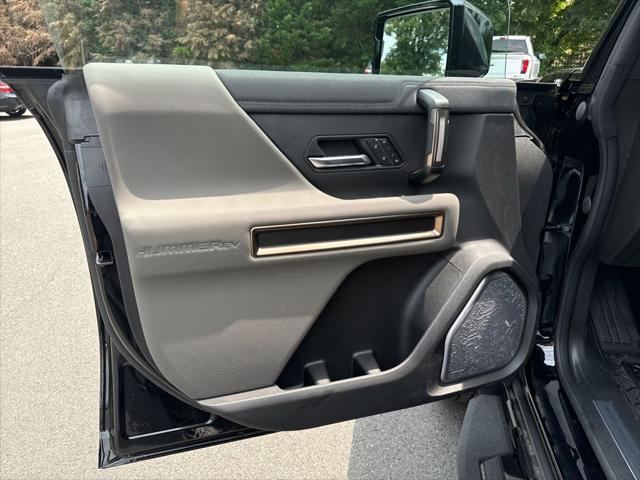 new 2025 GMC HUMMER EV SUV car