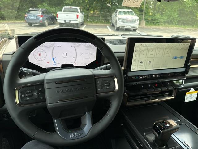 new 2025 GMC HUMMER EV SUV car