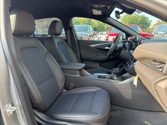 new 2025 Buick Envista car