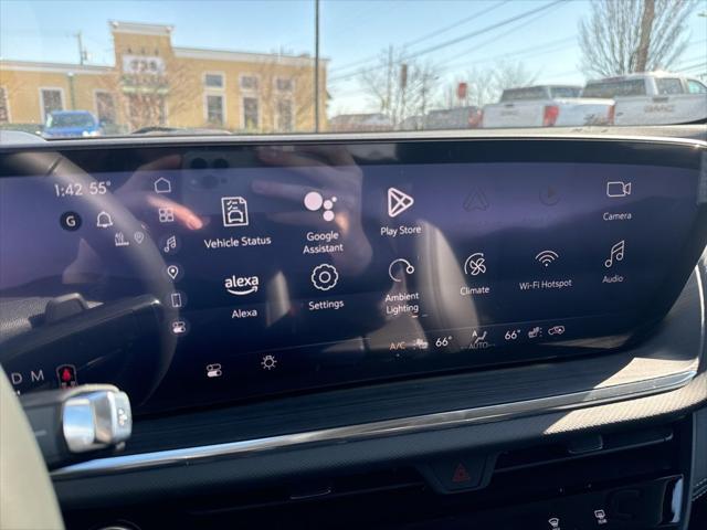new 2025 Buick Envision car, priced at $40,835