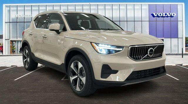 new 2025 Volvo XC40 car, priced at $44,800