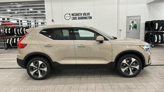 new 2025 Volvo XC40 car, priced at $44,800