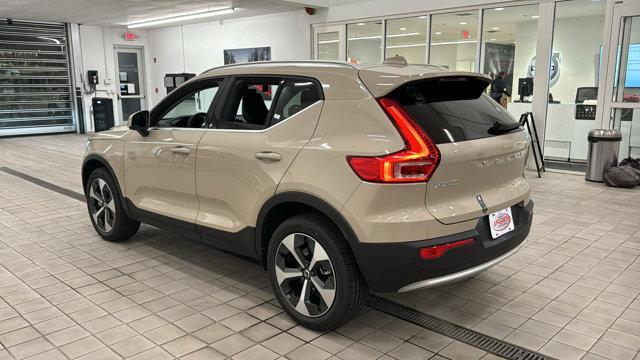 new 2025 Volvo XC40 car, priced at $44,800