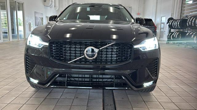 new 2025 Volvo XC60 car, priced at $60,660