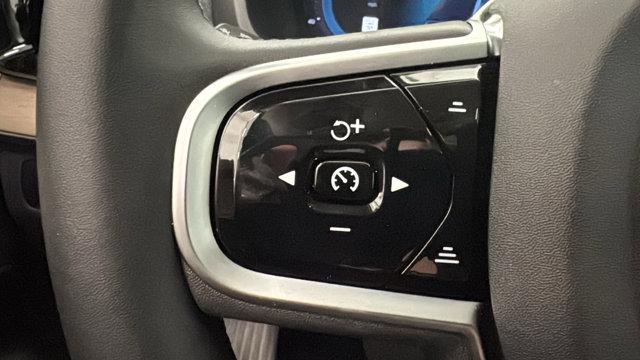 new 2025 Volvo XC90 Plug-In Hybrid car, priced at $77,805