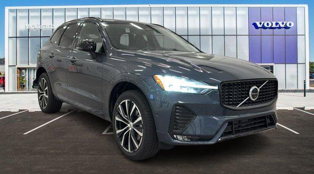 new 2025 Volvo XC60 car, priced at $55,335