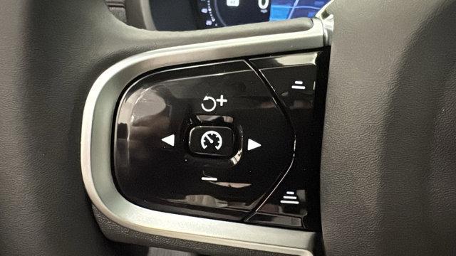new 2026 Volvo XC90 car, priced at $75,575