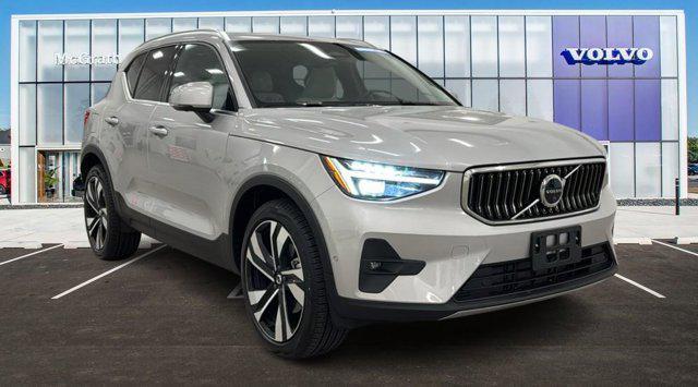 new 2025 Volvo XC40 car, priced at $47,575