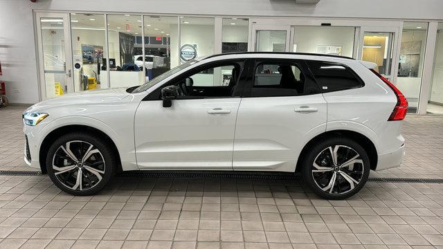 new 2025 Volvo XC60 car, priced at $60,635