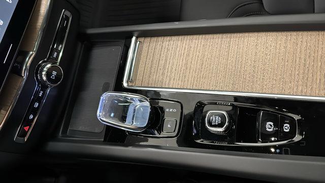 new 2026 Volvo XC60 car, priced at $58,375