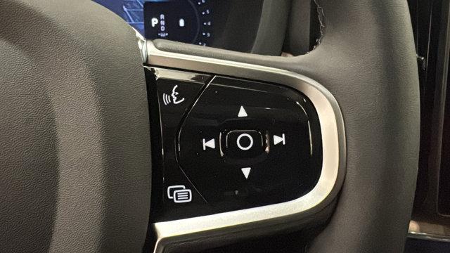 new 2026 Volvo XC60 car, priced at $58,375