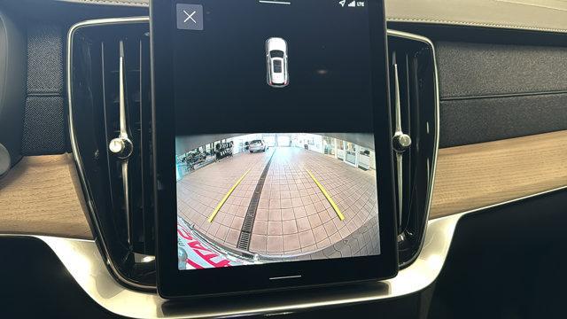 new 2026 Volvo XC90 car, priced at $62,855