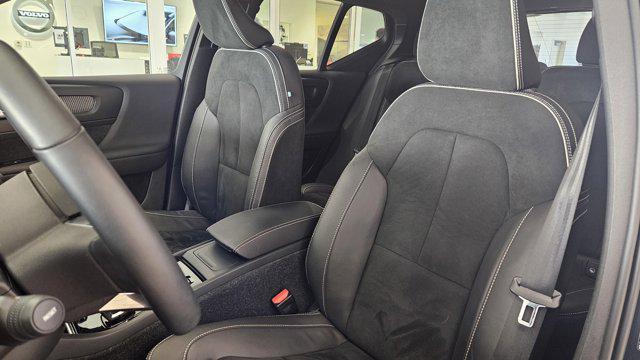 used 2022 Volvo XC40 car, priced at $32,898