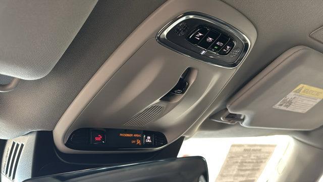 used 2022 Volvo XC90 Recharge Plug-In Hybrid car, priced at $40,900