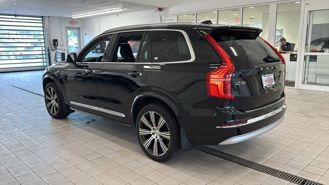 used 2022 Volvo XC90 Recharge Plug-In Hybrid car, priced at $40,900