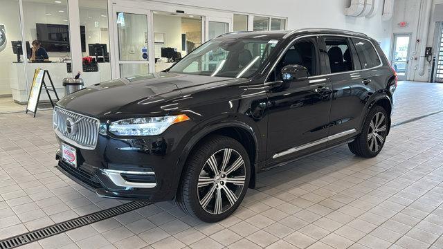 used 2022 Volvo XC90 Recharge Plug-In Hybrid car, priced at $40,900