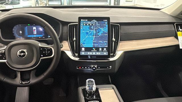 new 2025 Volvo XC90 car, priced at $61,795
