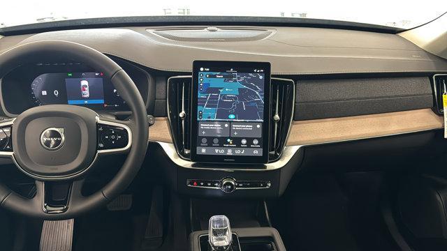 new 2026 Volvo XC90 car, priced at $71,825