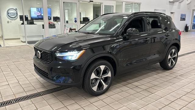 new 2024 Volvo XC40 car, priced at $46,075