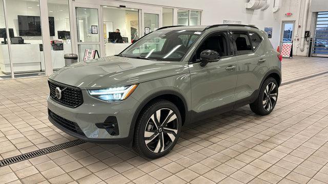 new 2024 Volvo XC40 car, priced at $47,648