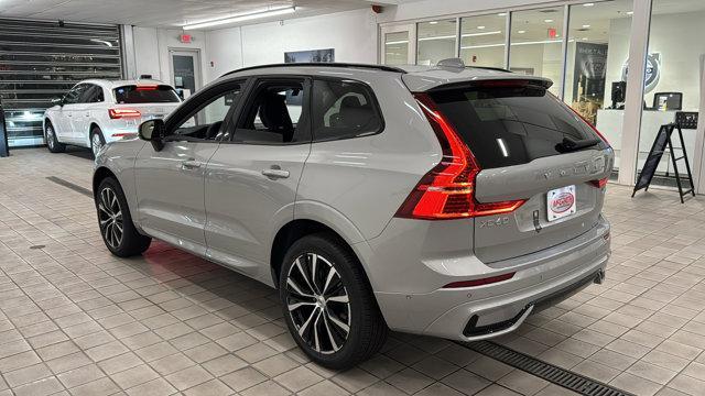 new 2025 Volvo XC60 car, priced at $55,750