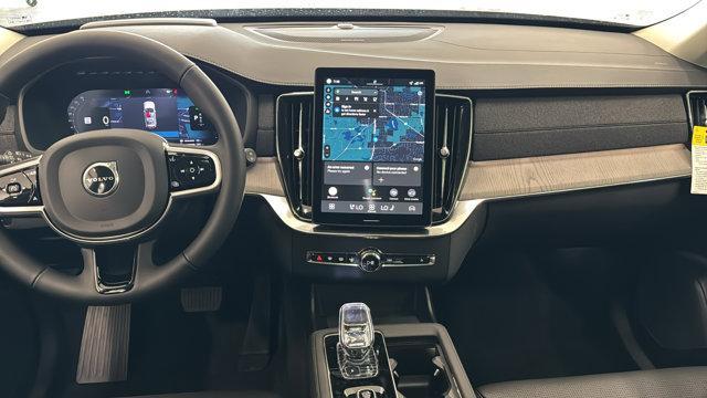 new 2026 Volvo XC90 Plug-In Hybrid car, priced at $86,005