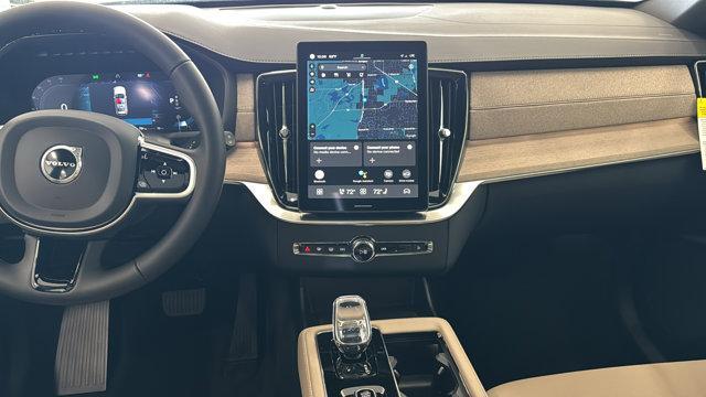 new 2025 Volvo XC90 car, priced at $66,775