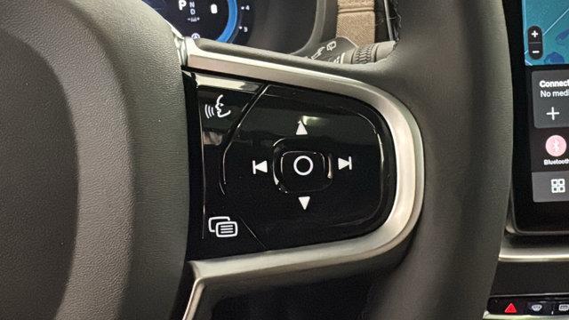 new 2025 Volvo XC90 car, priced at $66,775