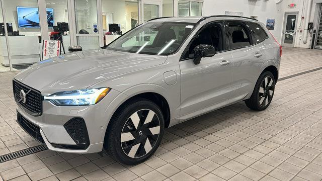 used 2024 Volvo XC60 Recharge Plug-In Hybrid car, priced at $54,800