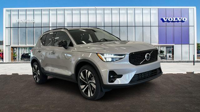 new 2024 Volvo XC40 car, priced at $50,570