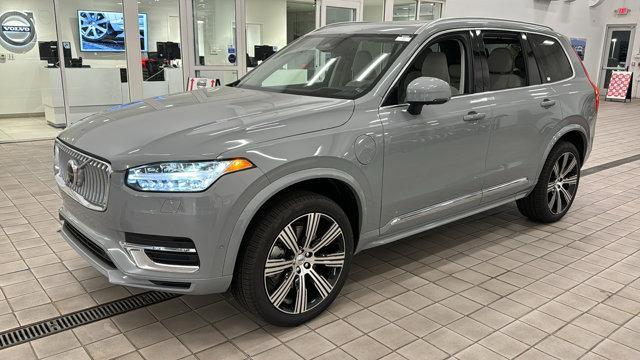 new 2025 Volvo XC90 Plug-In Hybrid car, priced at $81,765