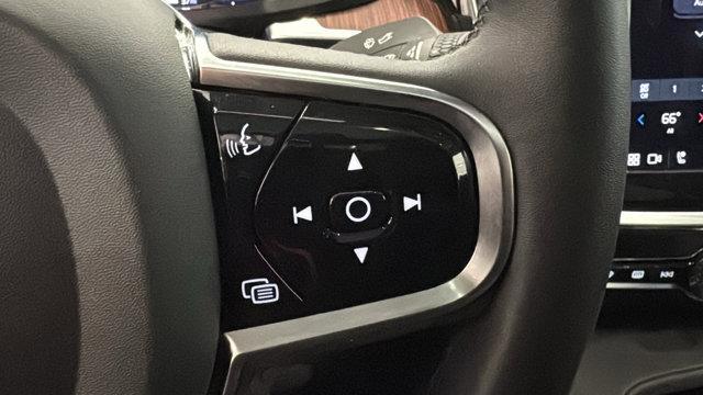 used 2024 Volvo S60 Recharge Plug-In Hybrid car, priced at $44,900