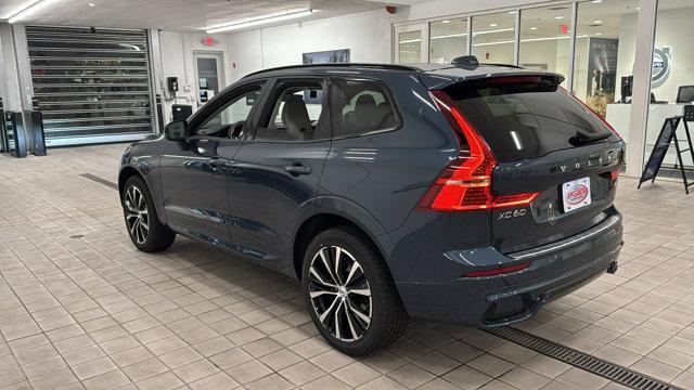 new 2025 Volvo XC60 car, priced at $55,335