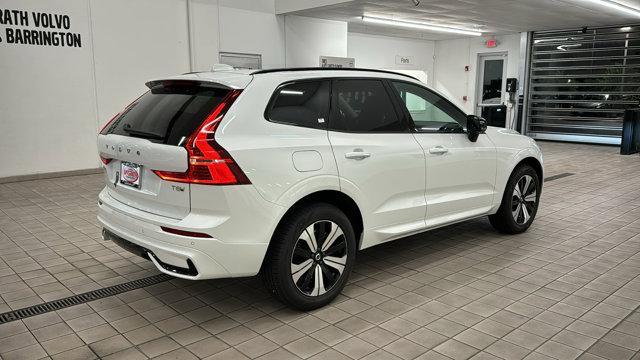 new 2025 Volvo XC60 Plug-In Hybrid car, priced at $61,300