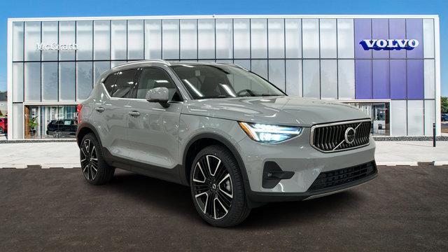 new 2024 Volvo XC40 car, priced at $52,317