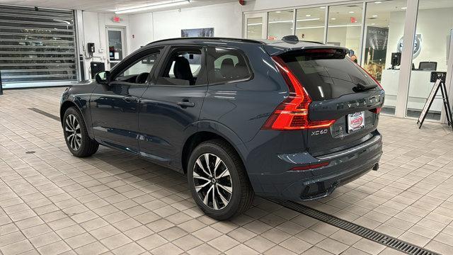 new 2025 Volvo XC60 car, priced at $51,075